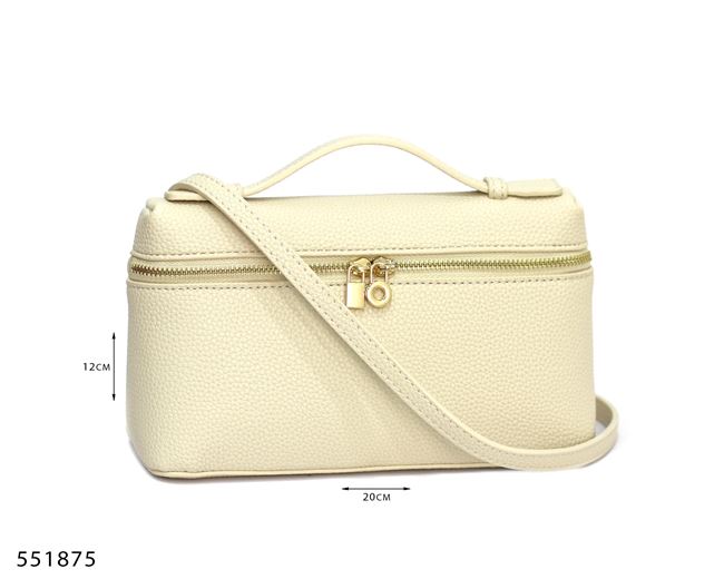 صورة شنطة Bags 
