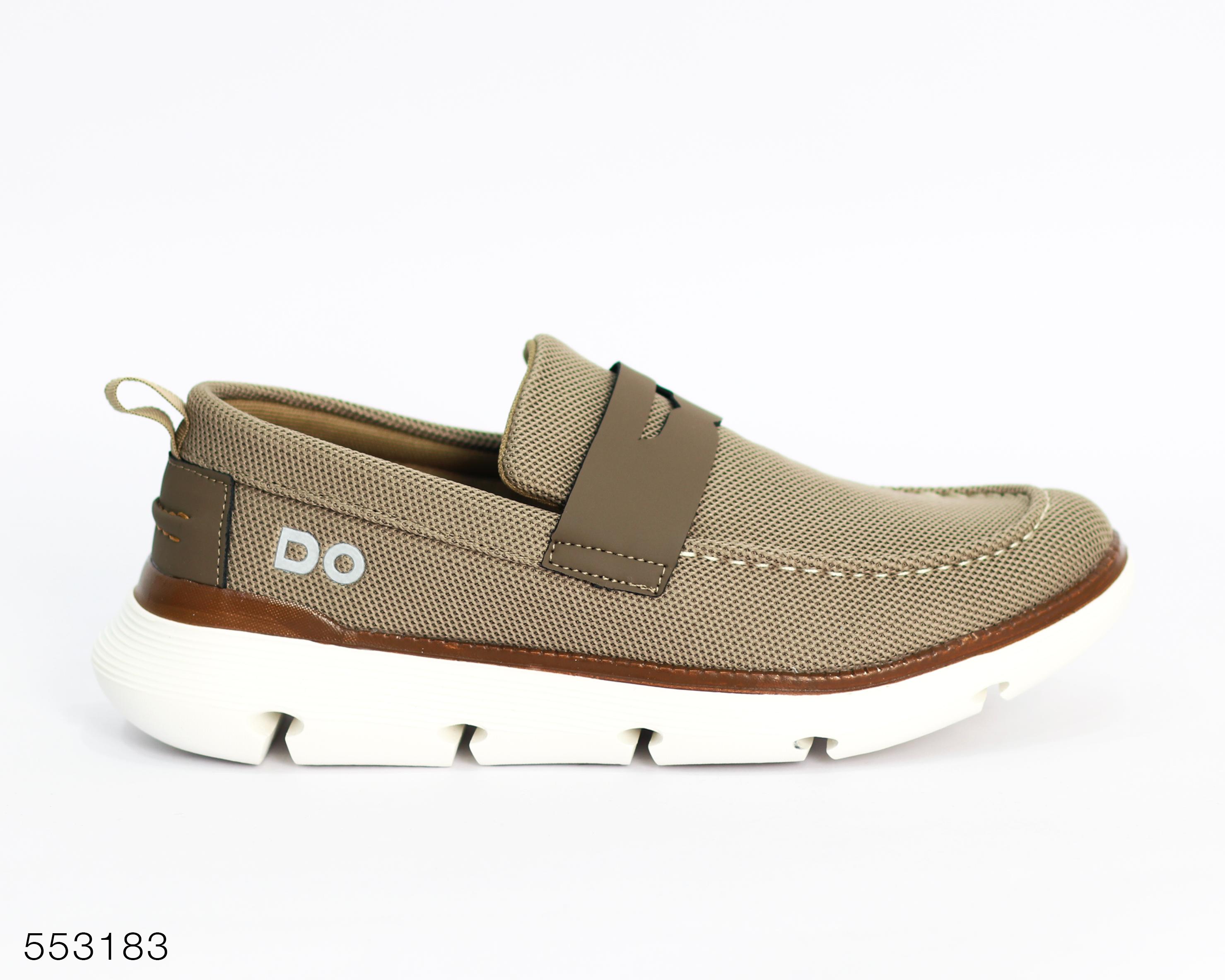 D.BEIGE
