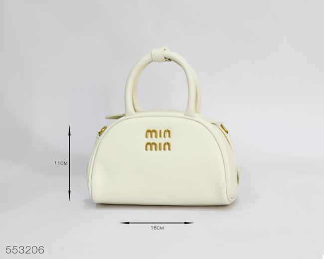 صورة شنطة Bags